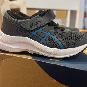 Asics Youth Black and Blue Athletic Shoes